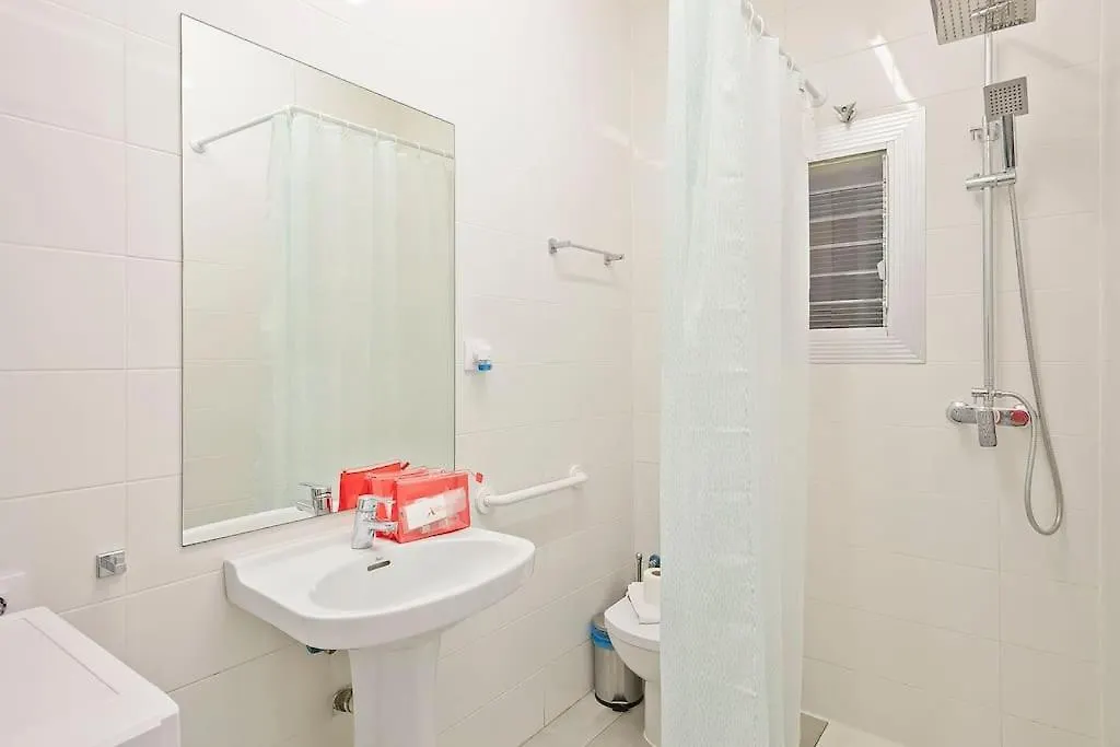 Apartment Alcam Small Paseo De Gracia Barcelona Spanien